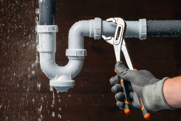 Professional Sewer Line Repair technician working in Round O, SC
